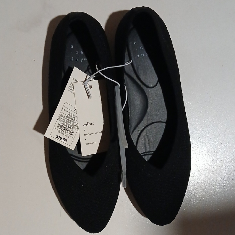 a new day Women's Elegant Black Flats